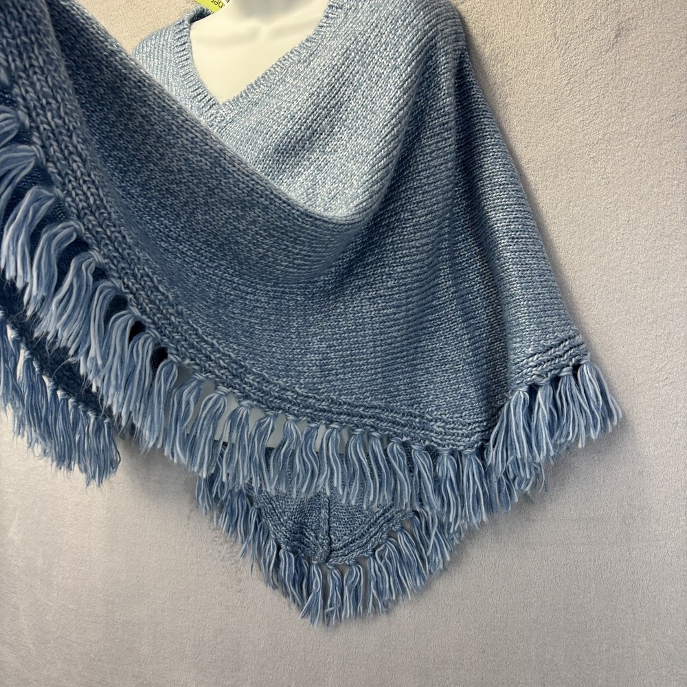 NWT Fieldgear Poncho Sweater Womens One Size Blue Fringe VNeck Holiday Cozy Knit - Picture 8 of 12